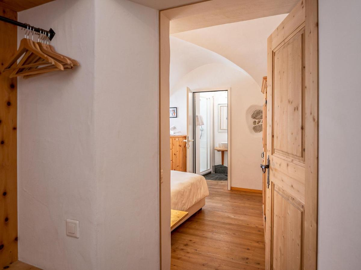 Apartment Chesa Chascharia 1 By Interhome Samedan Esterno foto